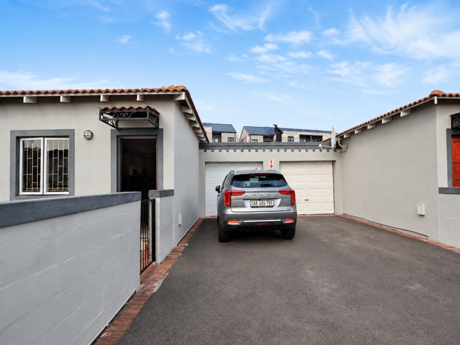 3 Bedroom Property for Sale in Parklands Western Cape